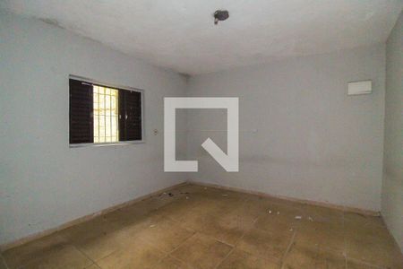 Quarto de casa para alugar com 1 quarto, 50m² em Jardim Quisisana (vila Nova Curuca), São Paulo