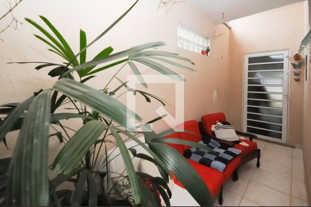 Casa à venda com 191m², 3 quartos e 2 vagas Casa à venda com 191m², 3 quartos e 2 vagasquintal