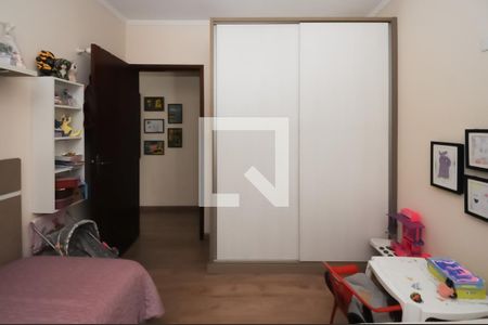 Casa à venda com 191m², 3 quartos e 2 vagas Casa à venda com 191m², 3 quartos e 2 vagasQuarto 2
