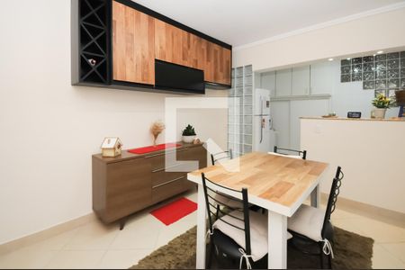 Casa à venda com 191m², 3 quartos e 2 vagas Casa à venda com 191m², 3 quartos e 2 vagasCopa