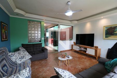 Sala de casa à venda com 3 quartos, 230m² em Jardim Las Vegas, Santo André