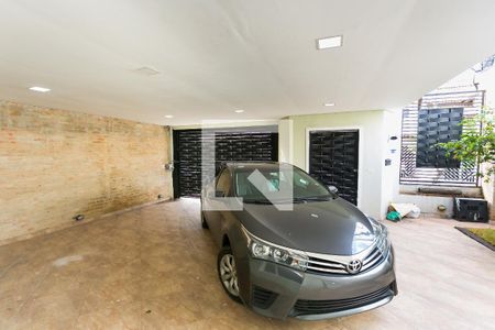 Sala 1 vista garagem de casa à venda com 5 quartos, 328m² em Parque Assuncao, Taboão da Serra