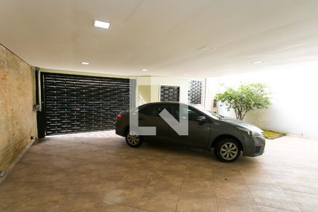 Sala 2 vista garagen de casa à venda com 5 quartos, 328m² em Parque Assuncao, Taboão da Serra