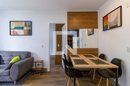 Sala de apartamento para alugar com 1 quarto, 38m² em Granja Viana, Cotia