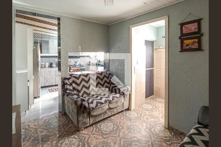 Sala de casa para alugar com 5 quartos, 132m² em Santo Antônio, Porto Alegre