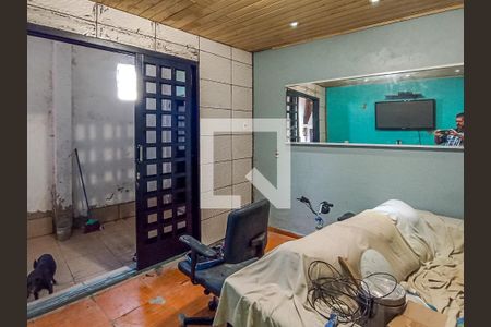 Quarto de casa para alugar com 5 quartos, 132m² em Santo Antônio, Porto Alegre