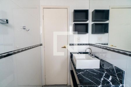 Banheiro 1 da Suite 1 de apartamento à venda com 2 quartos, 124m² em Vila Mascote, São Paulo