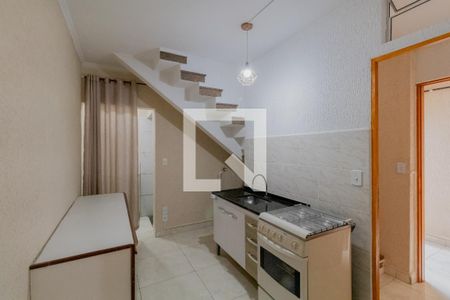 Cozinha  de casa para alugar com 1 quarto, 25m² em Jardim Aricanduva, São Paulo