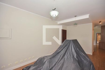 Sala de casa à venda com 3 quartos, 130m² em Jardim Morro Verde, São Paulo