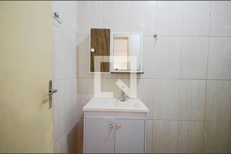 Banheiro de apartamento para alugar com 1 quarto, 60m² em Vasco da Gama, Rio de Janeiro