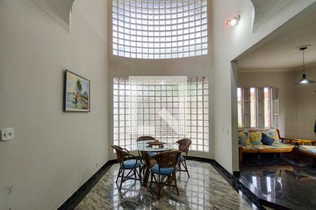 Sala 1 de casa para alugar com 3 quartos, 260m² em Vila Caiçara, Praia Grande