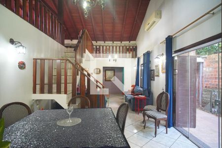 Sala de casa à venda com 4 quartos, 160m² em Canudos, Novo Hamburgo