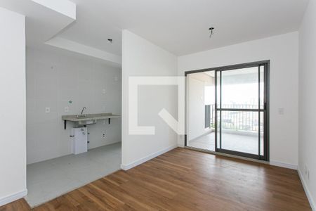 Sala de apartamento à venda com 2 quartos, 64m² em Chácara Seis de Outubro, São Paulo