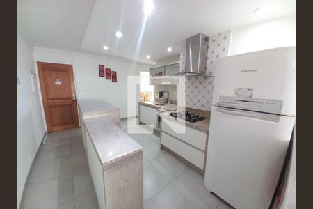 Cozinha de apartamento para alugar com 2 quartos, 94m² em Itararé, São Vicente