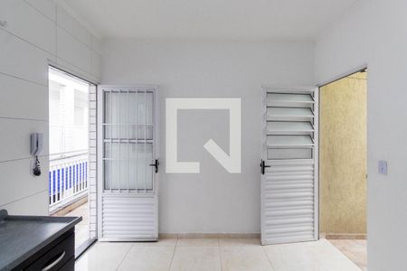 Sala/Cozinha de apartamento para alugar com 1 quarto, 35m² em Vila Silvia, São Paulo