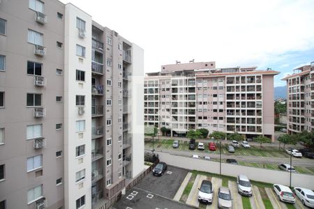 Vista de apartamento à venda com 2 quartos, 47m² em Taquara, Rio de Janeiro