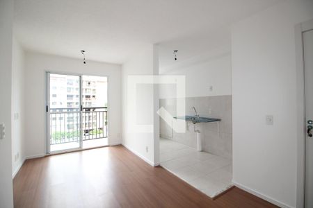 Sala de apartamento à venda com 2 quartos, 47m² em Taquara, Rio de Janeiro