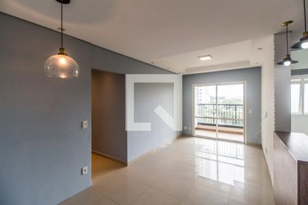 Sala de Jantar de apartamento para alugar com 2 quartos, 69m² em Jardim Tupanci, Barueri