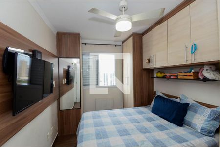 Suíte de apartamento para alugar com 2 quartos, 53m² em Vila das Palmeiras, Guarulhos