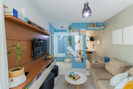 Sala de apartamento para alugar com 2 quartos, 50m² em Jardim Isis, Cotia