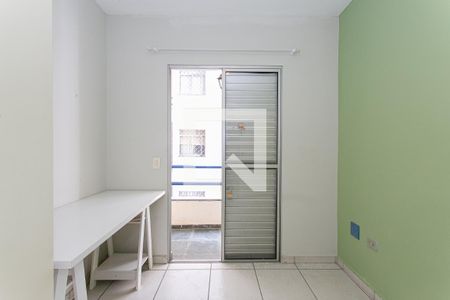 Quarto 1 de apartamento para alugar com 2 quartos, 58m² em Vila Granada, São Paulo