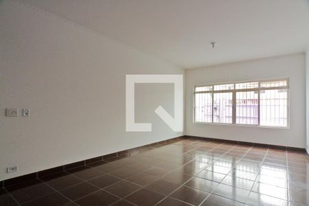 Sala de casa à venda com 3 quartos, 250m² em Chácara Inglesa, São Paulo