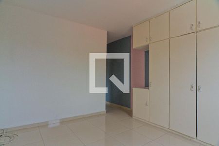 Suíte de casa à venda com 3 quartos, 250m² em Chácara Inglesa, São Paulo