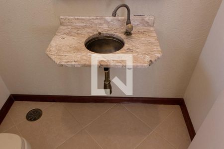 LAVABO 1 ANDAR de casa de condomínio à venda com 4 quartos, 394m² em Loteamento Caminhos de San Conrado (sousas), Campinas