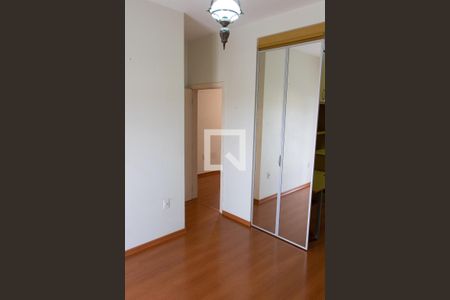 Casa de condomínio à venda com 394m², 4 quartos e 5 vagas Casa de condomínio à venda com 394m², 4 quartos e 5 vagasSUITE 3