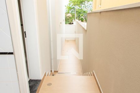 Casa de condomínio à venda com 394m², 4 quartos e 5 vagas Casa de condomínio à venda com 394m², 4 quartos e 5 vagasCORREDOR LATERAL