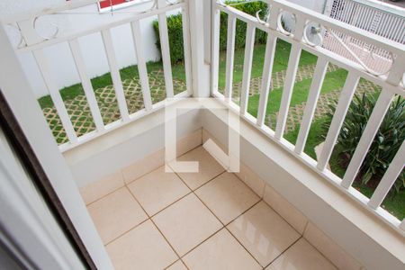 Casa de condomínio à venda com 394m², 4 quartos e 5 vagas Casa de condomínio à venda com 394m², 4 quartos e 5 vagasSACADA SUITE 2