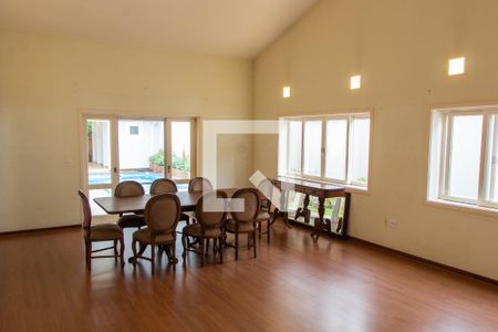 Casa de condomínio à venda com 394m², 4 quartos e 5 vagas Casa de condomínio à venda com 394m², 4 quartos e 5 vagasCopa