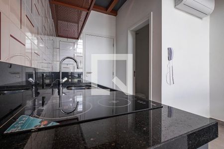 Sala/Cozinha de apartamento para alugar com 1 quarto, 42m² em Jardim das Bandeiras, São Paulo