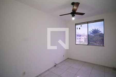 Quarto 1 de apartamento para alugar com 3 quartos, 70m² em Cordovil, Rio de Janeiro