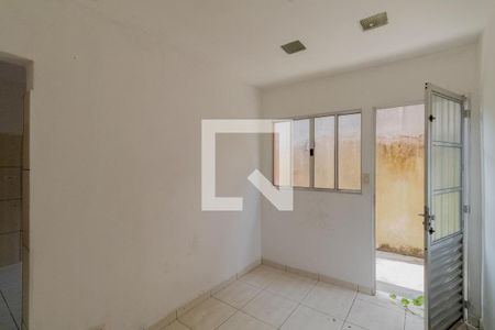 Sala de casa para alugar com 1 quarto, 40m² em Itaquera, São Paulo