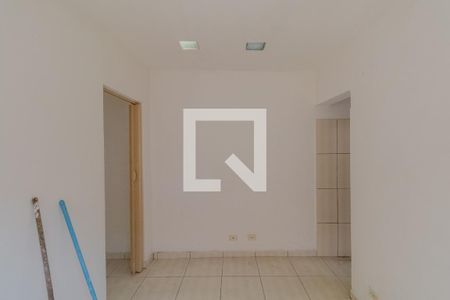 Sala de casa para alugar com 1 quarto, 40m² em Itaquera, São Paulo