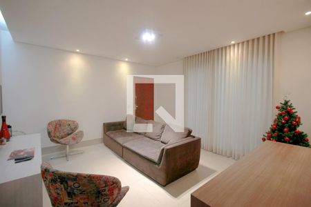 Sala de apartamento à venda com 3 quartos, 210m² em Fernão Dias, Belo Horizonte