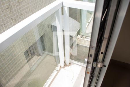 Varanda Quarto 1 de apartamento para alugar com 2 quartos, 45m² em Centro Alto, Ribeirão Pires