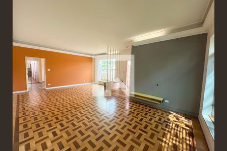 Sala de casa à venda com 3 quartos, 250m² em Siciliano, São Paulo