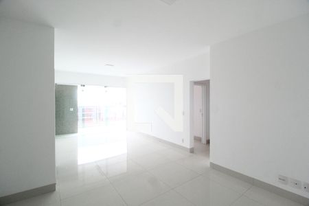 Sala de apartamento para alugar com 3 quartos, 144m² em Tubalina, Uberlândia