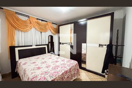 Quarto 1 de casa à venda com 3 quartos, 127m² em Vila Lucinda, Santo André