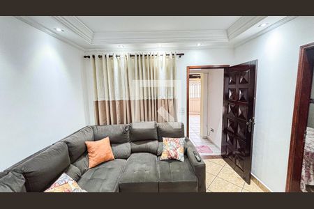 Sala de casa à venda com 3 quartos, 127m² em Vila Lucinda, Santo André