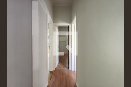 Corredor de apartamento à venda com 3 quartos, 140m² em Vila Isabel, Rio de Janeiro