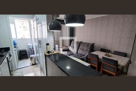 Sala/Cozinha de apartamento à venda com 2 quartos, 50m² em Vila Praia, São Paulo