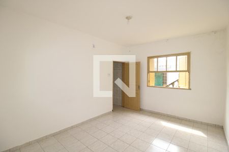 Quarto de casa para alugar com 1 quarto, 50m² em Vila Dionisia, São Paulo