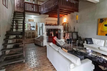 Sala de casa para alugar com 3 quartos, 900m² em Trevo, Belo Horizonte