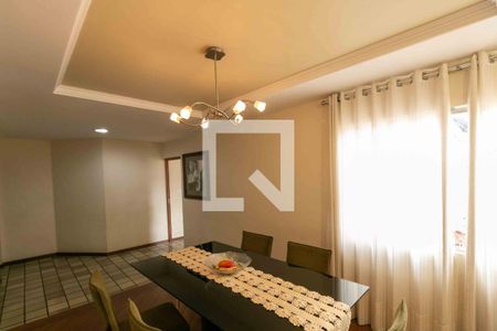 Sala de Jantar de casa à venda com 4 quartos, 420m² em Castelo, Belo Horizonte