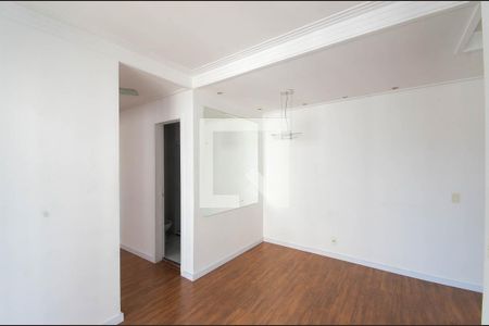 Sala de apartamento para alugar com 3 quartos, 61m² em Jardim Cocaia, Guarulhos