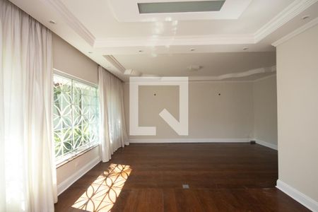 Sala de casa para alugar com 5 quartos, 330m² em Vila Irmaos Arnoni, São Paulo