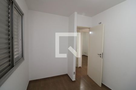 Quarto de apartamento à venda com 3 quartos, 67m² em Vila Antonieta, São Paulo